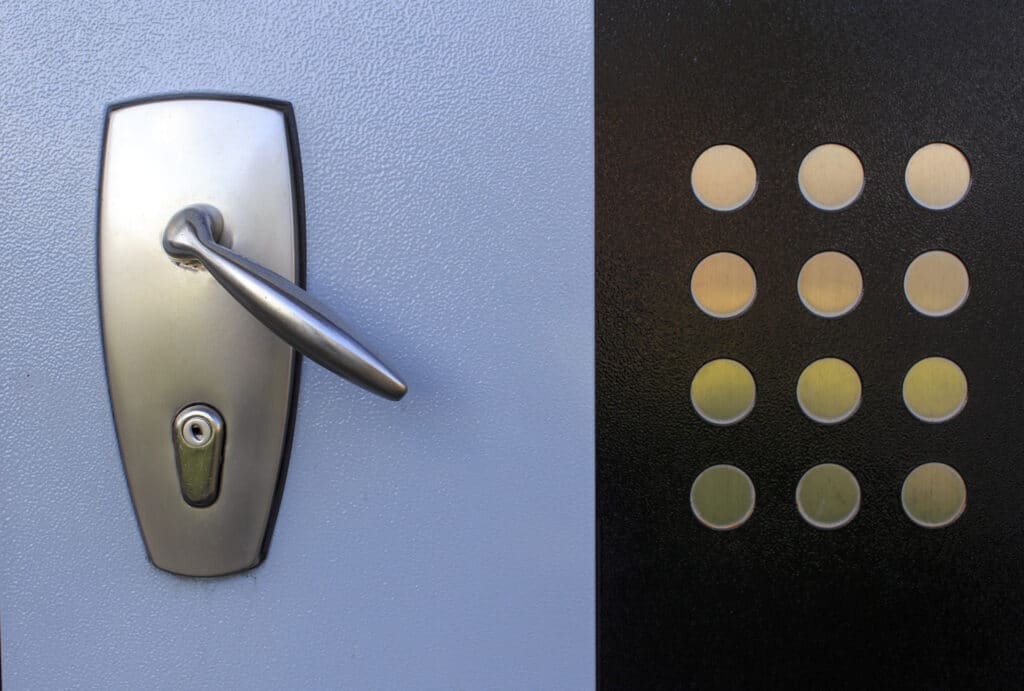 photo of a bulletproof door.