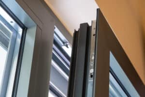 Foto de un acristalamiento de seguridad en una ventana